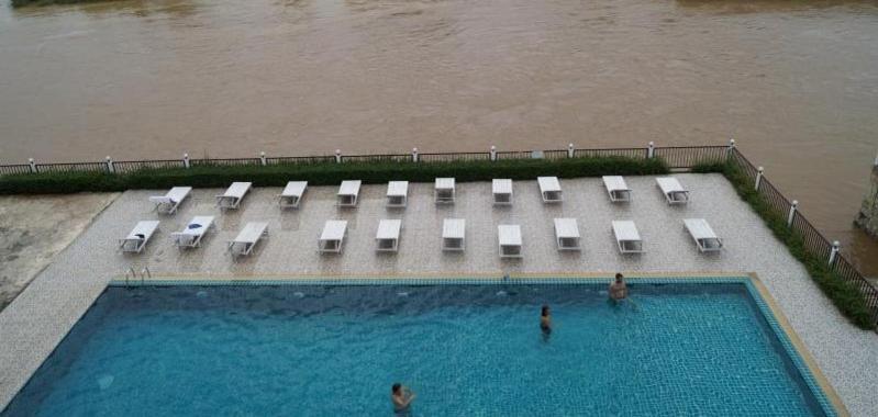 Lisha The Grand Riverside Hotel Vang Vieng Dış mekan fotoğraf